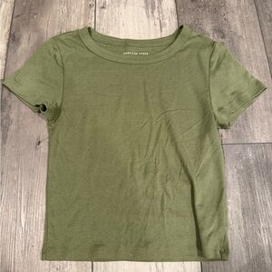 green american eagle cropped shirt